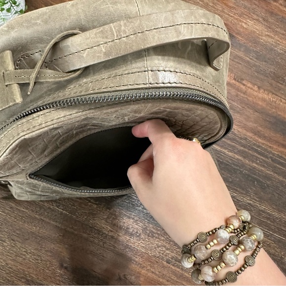 Burkely Leather Croco Cody dome texture gray green tan backpack soft Croc - Picture 14 of 16